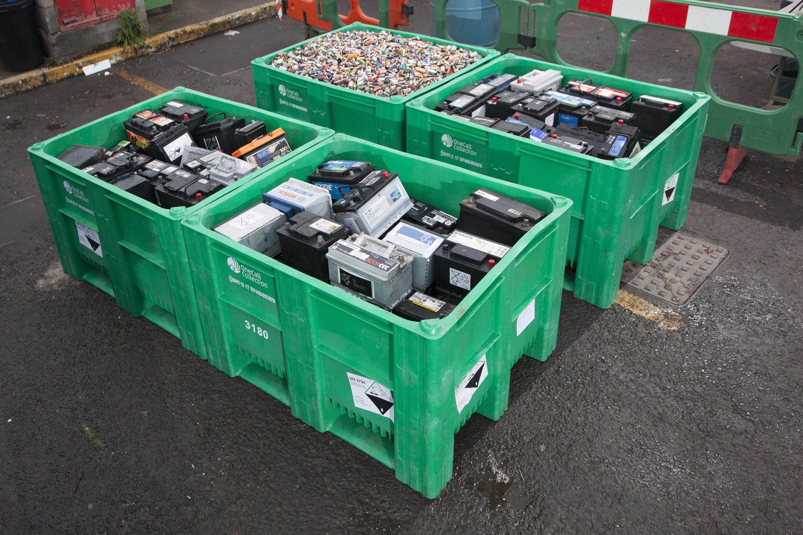 Millions of Dolav plastic pallet boxes assist recycling - Dolav